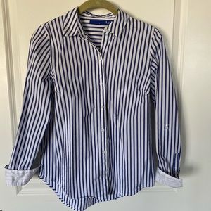 Women’s stripped dress shirt